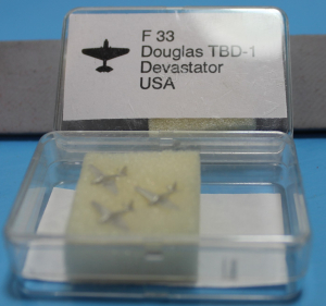 F 33 Douglas TBD-1 "Devastator" (3 St.) USA 1937